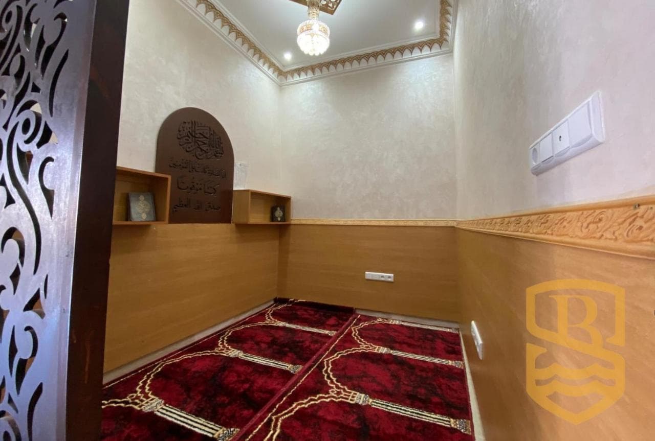 Hotel Mosque